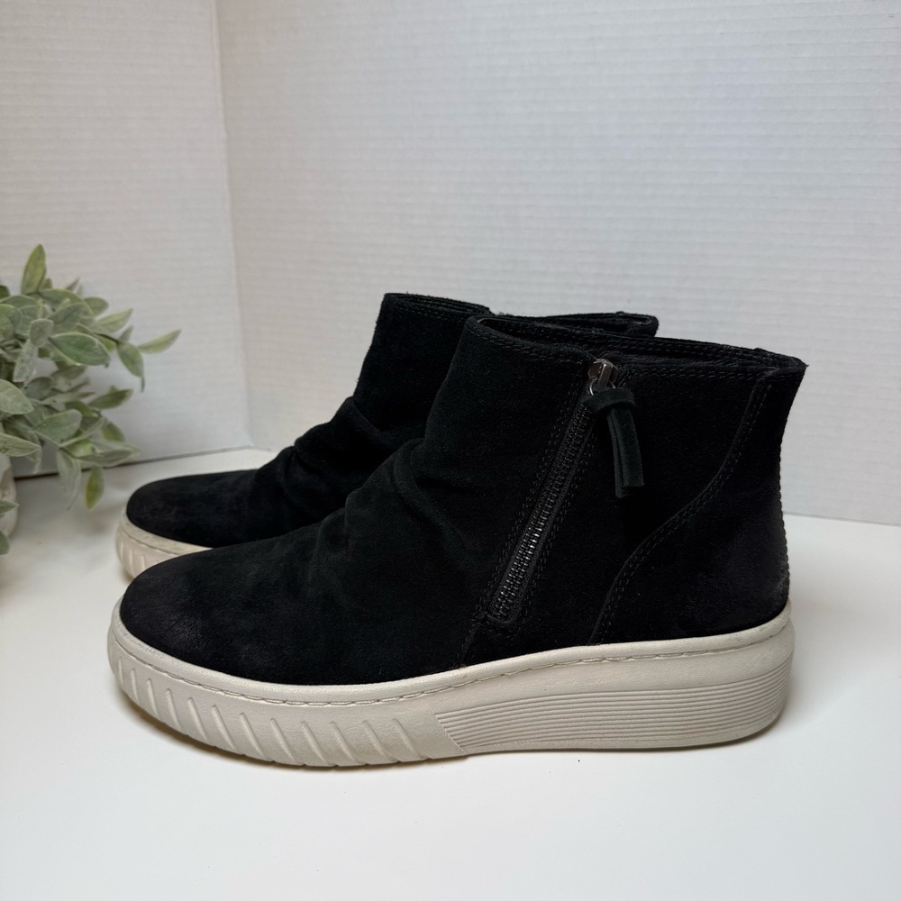 Sofft Portland, Black Suede Shoes/Booties Luxe Leather Fall Essentials Size 9.5M - Picture 3 of 16